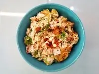 Сырно-сливочная брюссельская капуста с беконом