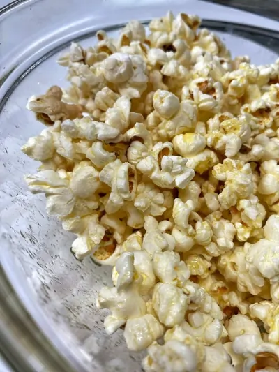 Классический соленый попкорн