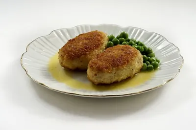 Пожарские котлеты из «Книги о вкусной и здоровой пище»
