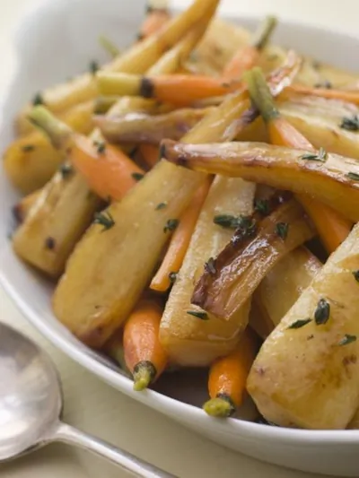 Жареный пастернак с петрушкой