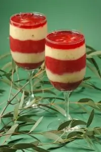 Клубничное парфе с тапиокой