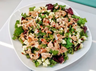 Салат с лисичками