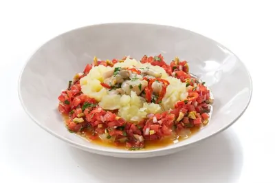 Язычки трески в нежном соусе