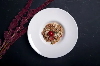 Аришта с соусом из белых грибов