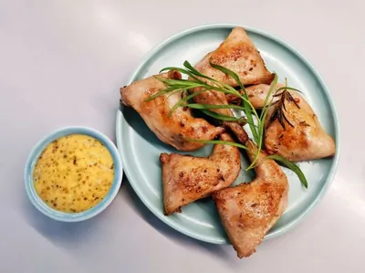 Перепелиные ножки по-французски