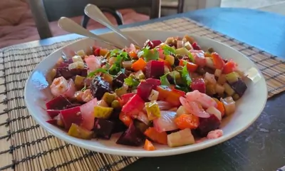 Винегрет из печеных овощей с горчичной заправкой