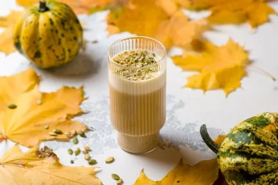 Тыквенный латте с корицей