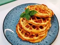 Кето-вафли с грибами