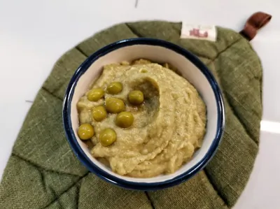 Кето-пюре с горошком и крапивой