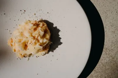 Скрэмбл с сыром тет-де-муан