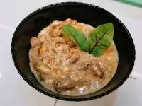 Сливочные мидии с моцареллой