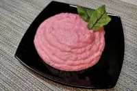 Пюре из цветной капусты со свеклой