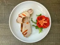 Буженина с красным перцем, морковью и острой приправой