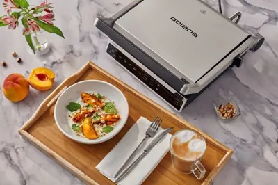 Жареные персики с йогуртом