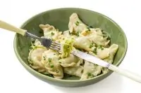 Вареники с зеленой редькой