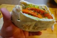 Жареные овощи в пите