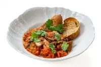 Куриная печень с помидорами