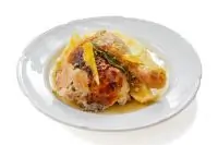 Курица в молоке с чесноком по рецепту Джейми Оливера