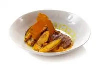 Баранина с айвой и бататом