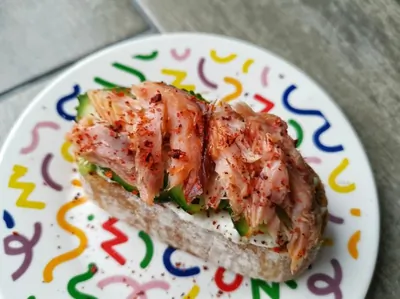 Брускетта с горбушей