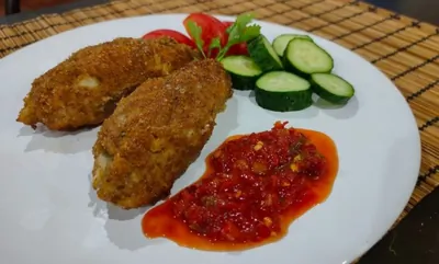 Куриные купаты с луком