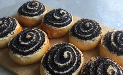 Булочки с маком