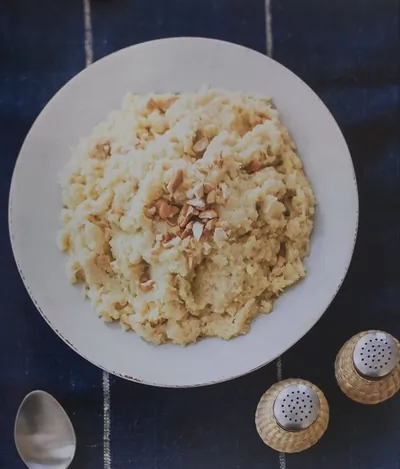 Пюре из цветной капусты с кокосом и карри