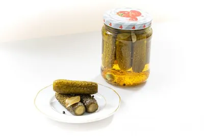 Хрустящие маринованные огурцы