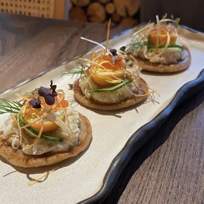 Ржаные оладьи с форшмаком