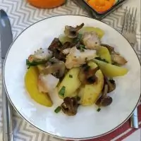 Индейка с картофелем и грибами в духовке