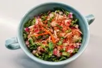 Салат из квашеной капусты