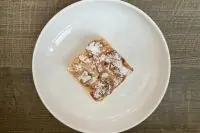 Пирог с абрикосами и персиками