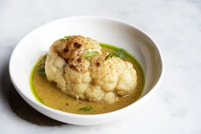 Цветная капуста с соусом карри