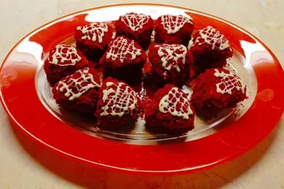 Пирожное  Красный бархат