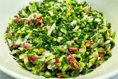 Салат с редисом