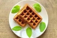 Вафли с морковью и бананом