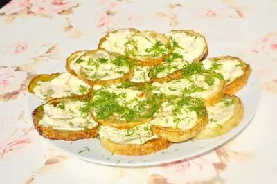 Кабачки с майонезом и чесноком