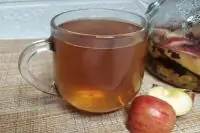 Домашний чай с яблоком и корицей