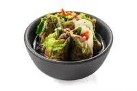 Рулетики с говядиной и овощами