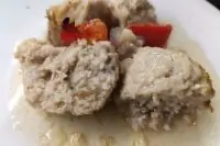 Тефтели из куриного фарша с капустой