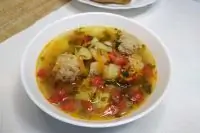 Суп с фрикадельками