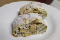 Штрудель из лаваша с грушей