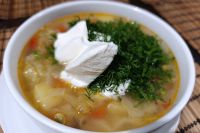 Постные щи с молодым горошком