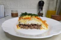 Салат с куриной печенью