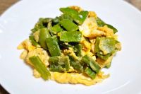 Яичница с фасолью