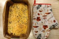 Заливной пирог с луком и яйцом