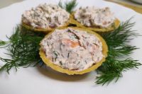 Начинка для тарталеток с красной рыбой и творожным сыром