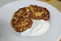 Яблочно-творожные оладьи